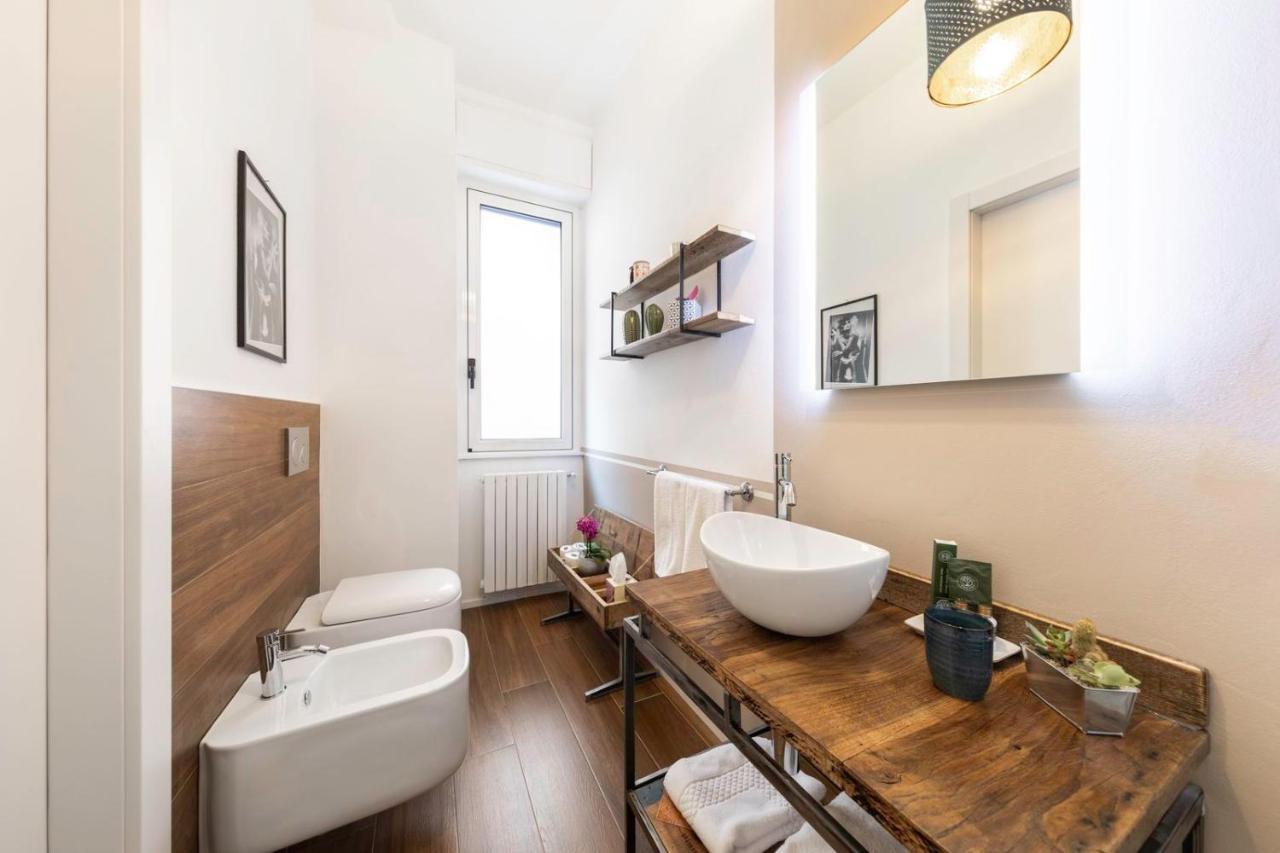 Happy Travelers Apartment By Holiday Solutions Como Bagian luar foto