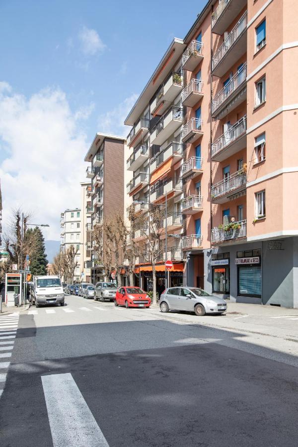 Happy Travelers Apartment By Holiday Solutions Como Bagian luar foto