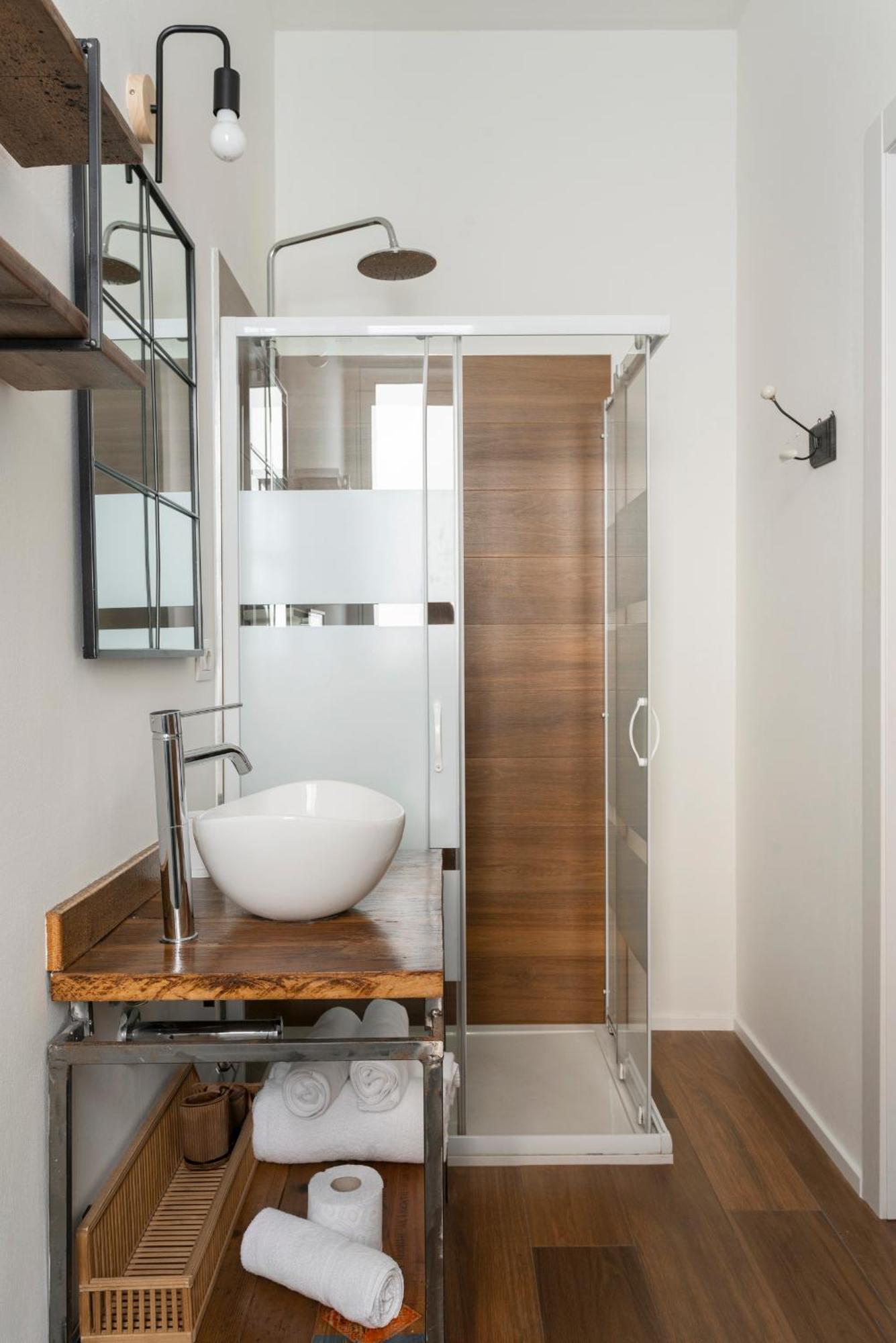 Happy Travelers Apartment By Holiday Solutions Como Bagian luar foto